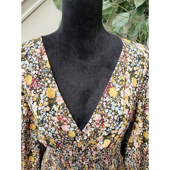 SHEIN Babydoll Dress Womens Large Multi Floral Flare Hem Smocked Deep V Neck - Picture 10 of 13
